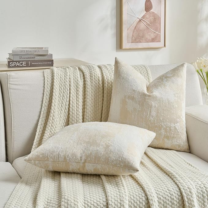 FUTEI Yellow White Decorative Throw Pillow Covers 20x20 Inch Set of 2,Jacquard Weave Cushion Case in Soft Faux Cashmere,Modern Home Decor for Couch Living Room