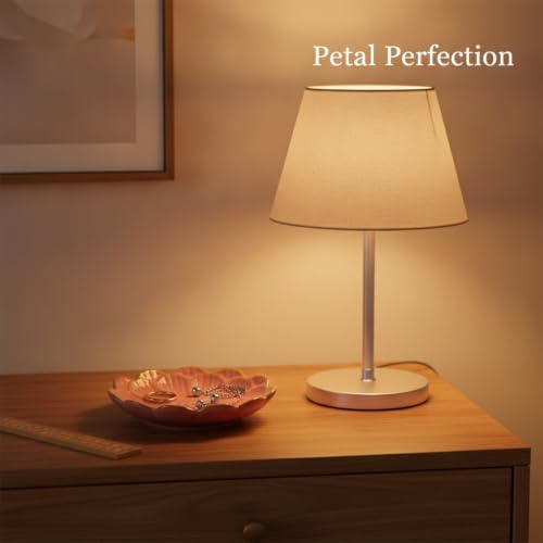 Petal Shaped Ceramic Jewelry Tray, Small Decorative Dish for Rings Earrings, Vanity Organizer for Nightstand Desk Bathroom (1 Piece) - Image 2