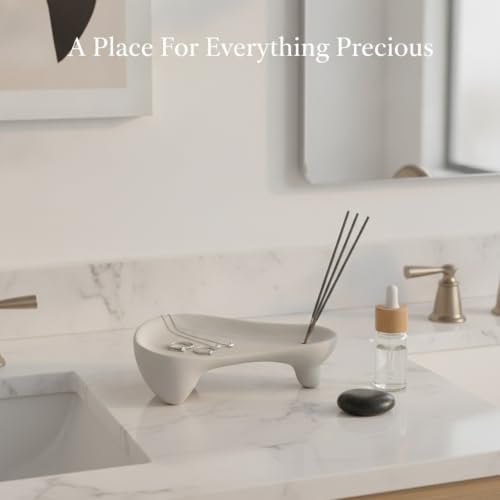 Multipurpose Geometric Ceramic Tray for Jewelry, Keys, and Decor – Versatile Catch-All Dish for Nightstand, Entryway, or Vanity (1 Piece) - Image 3