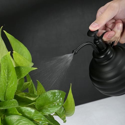 Plant Mister Spray Bottle, 500ml/17oz, Vintage Style Water Sprayer (Black) - Image 4