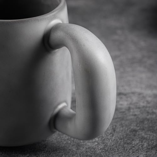 Uaral Ceramic Large Coffee Mugs,Pottery Coffee Mug Set with jumbo handle,Handmade mugs for Coffee,Latte,Milk,Cocoa or Tea,20oz,Set of 2(Dark Gray) - Image 5