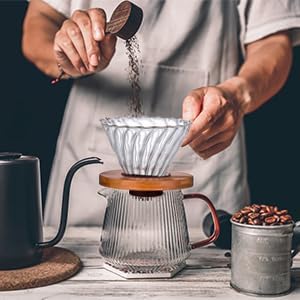 Gute Glass Pour Over Coffee Dripper with Bamboo Stand,1-4 Cups - Image 5