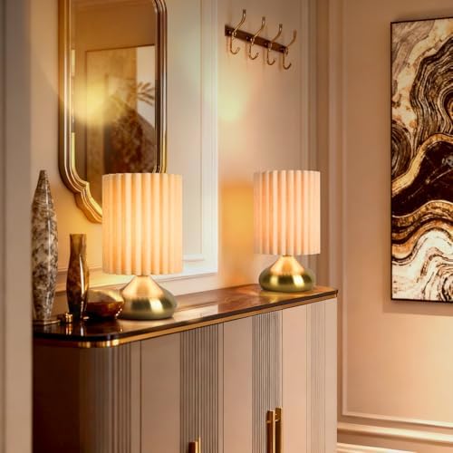 Ziqqeelam Gold Small Table Lamp with Scalloped Linen Shade, Mini Brass Gold Table Lamp for Bedroom Nightstand, Cute Desk Night Light for Living Room, Bookshelf, Kitchen Counter, Kids Room, Office - Image 5
