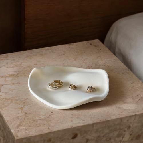 Ceramic Jewelry Dish, 6.3 in, Organic Shape, Warm Ivory by Tenavo