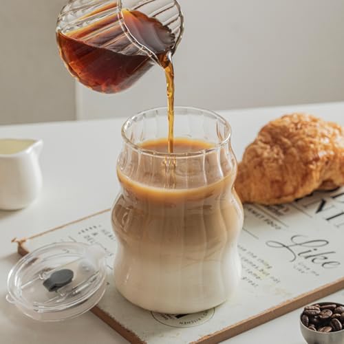 KEMORELA Ribbed Glass Cups with Lids and Straws，18oz Cute Iced Coffee Cups - Image 4