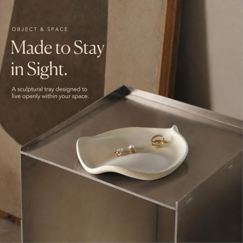 Ceramic Jewelry Dish, 6.3 in, Organic Shape, Speckled Oat Beige - Image 4