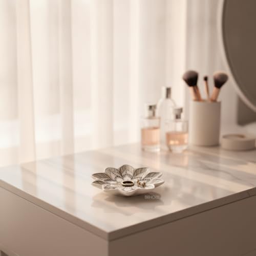 Small Flower Jewelry Dish Tray - Image 2