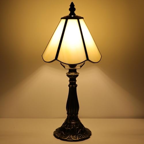 Small Tiffany Style Table Lamp Beige Stained Glass Lamp 14 Inch - Image 5
