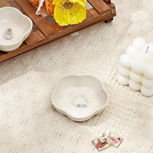 Koythin 2-Piece Ceramic Trinket Dish, Five Petal Flower, White - Image 4