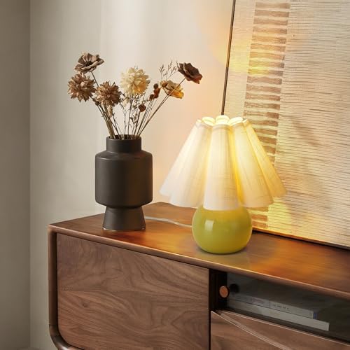 Ziqqeelam Green Small Bedside Mini Table Lamp for Bedroom, Cute Bedroom Lamps for Nightstand, Cute Mini Table Lamps for Small Spaces with Scalloped Shade for Kitchen Counter, Bookshelf, Kids Dorm - Image 5