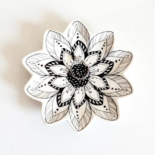 Small Flower Jewelry Dish Tray by HOMECREATER