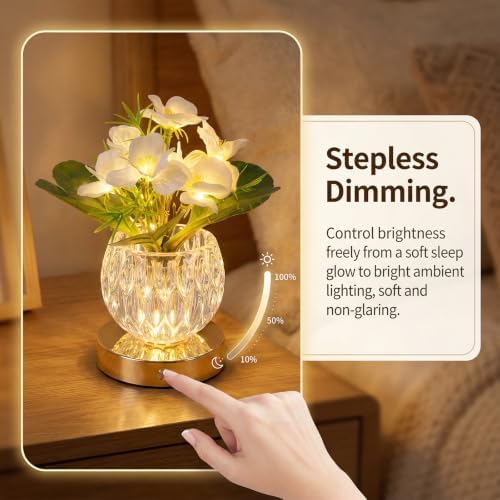 Primrose Flower Table Lamp, USB Rechargeable LED Bedside Lamp - Image 2