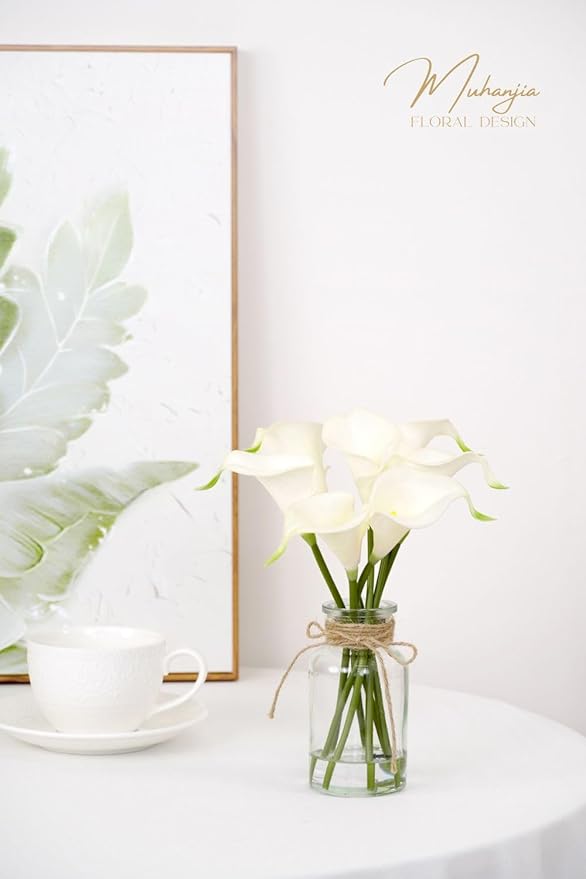 Muhanjia Artificial Flowers Calla Lily in Glass Vase with Faux Water,7Pcs Artificial Flower Real Touch Latex Flowers for Centerpiece Table Decorations Counter Decor(White Calla Lily)