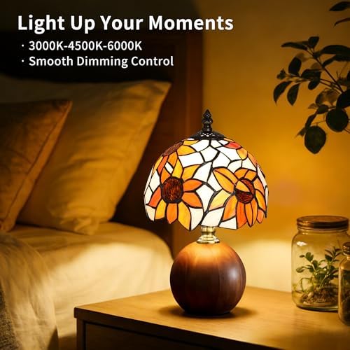 12.2" Retro Sunflower Tiffany Small Table Lamp with Wood Base - Image 4