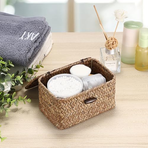 Hipiwe Small Wicker Basket with Lid Woven Seagrass Organizer, 6.1"x 4"x3.3" - Image 4