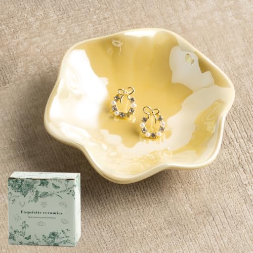 Ceramic Lotus Leaf Trinket Dish, Ring Holder for Jewelry by Unknown