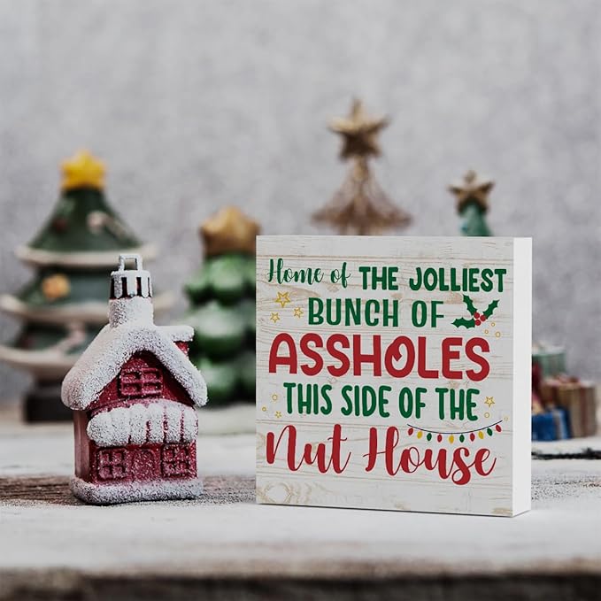 National Lampoon's Christmas Vacation Decor Home of the Jolliest Wood Box Sign, Farmhouse Christmas Santa Artwork Decor, Wood Square Sign Desk Block Signs Home Shelf Office Decoration 5 x 5 Inches