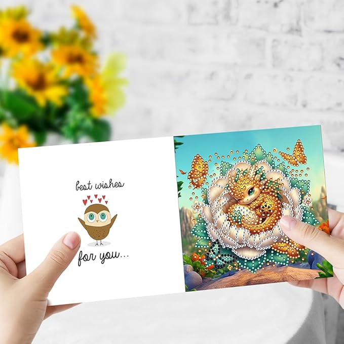 Ceitura 6Pcs DIY Shell Breaker Baby Dragon Diamond Art Painting Crafts Rhinestone Painting Makeing Greeting Card Making Kit Postcard for Holiday Christmas New Year Party Favors 11.81 * 5.9 inch