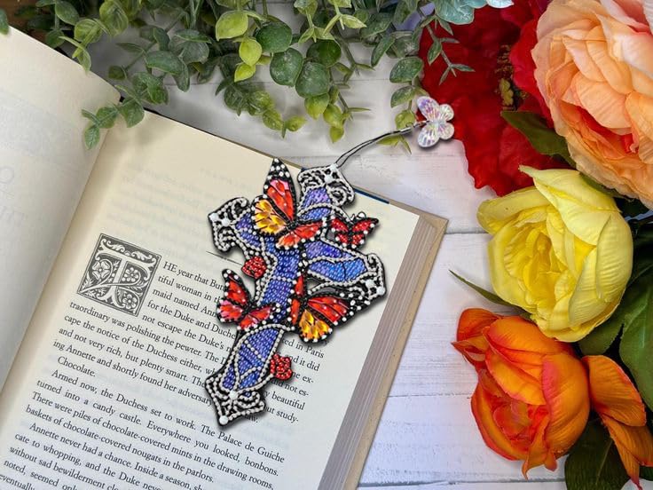 Puraikcmi 4 PCS Cross Diamond Art Bookmarks,Religious Christian Diamond Paintings Bookmarks Kits with Tassels,Special Shape Crafts Decoration Gift Set for Book Lovers Beginners Adults - Image 4