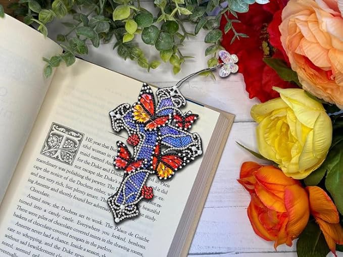 Puraikcmi 4 PCS Cross Diamond Art Bookmarks,Religious Christian Diamond Paintings Bookmarks Kits with Tassels,Special Shape Crafts Decoration Gift Set for Book Lovers Beginners Adults
