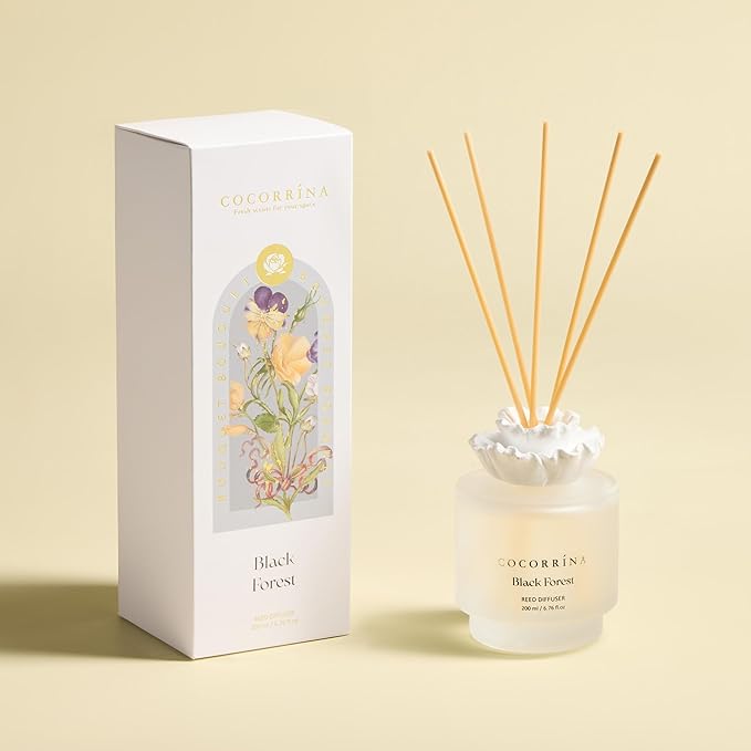 COCORRÍNA Gypsum Flower Reed Diffuser – Black Forest Scent, 6.76 oz Oil with 8 Sticks, Long-Lasting Home Fragrance for Bathroom Décor