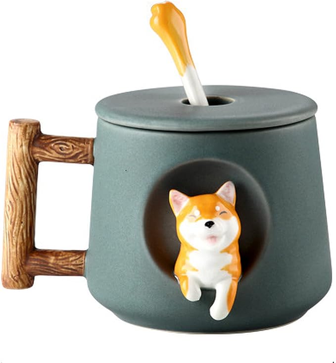 Cute Dog Couple Cup, Ceramic Coffee Mug with a Lid, Family Cup, Office Cup, Concave wood grain pattern handle, Cute Shiba Lnu Three-dimensional Design, with Matte Texture(420ML) (Green Hat)