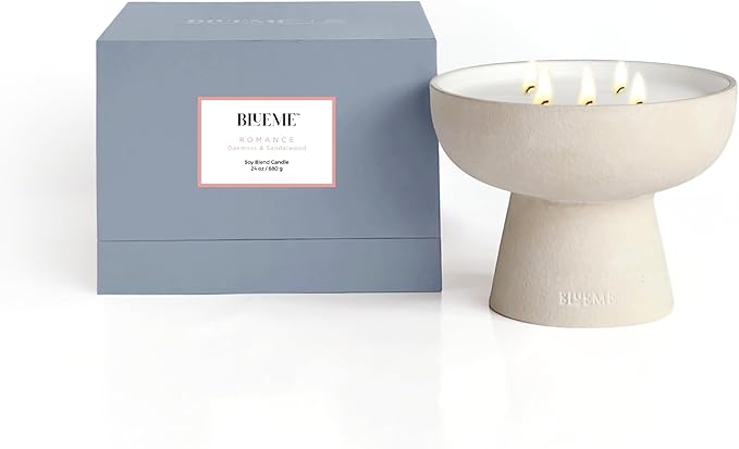 BLUEME Romance - Oakmoss & Sandalwood, Luxury Candle w/Essential Oils, 5 Wick, Hand-Poured Soy, Cotton Wick, Ceramic