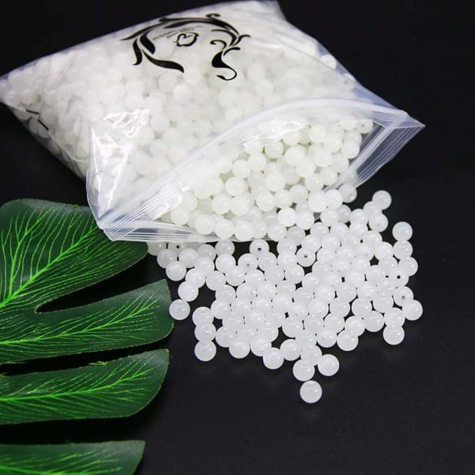 Pamir Tong 600PCS 8mm White Glass Round Beads Bulk-Imitative Jade Beads-Bracelet Loose Beads for Jewelry Making Earring, Necklaces, and DIY Crafts