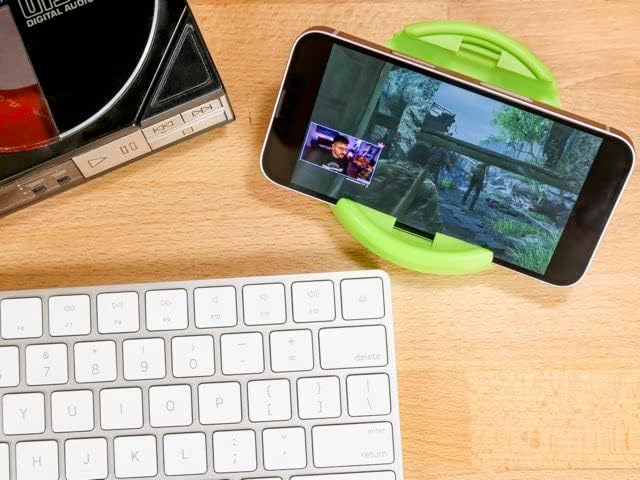 GoDonut – Phone Stand Original – Cell Phone Holder + Tablet Stand Desk Organizer – Compatible with Tablet, iPhone 17 16 15 14 Pro Max, Android & Most Smartphones - White