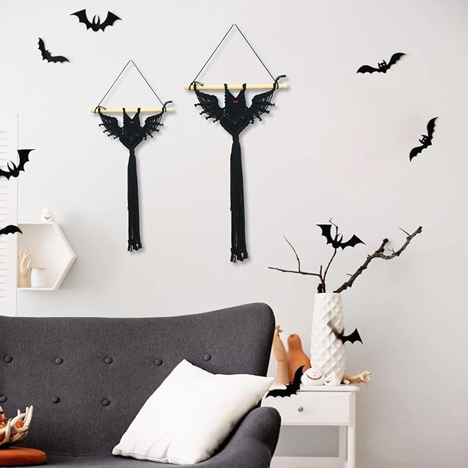 LB 2 Pcs Halloween Black Macrame Wall Hanging, Spooky Macrame Wall Art Black Bats Home Decor Gothic Horror Bat Design Woven Tapestry for Living Room Halloween Party Supplies Holiday Decor