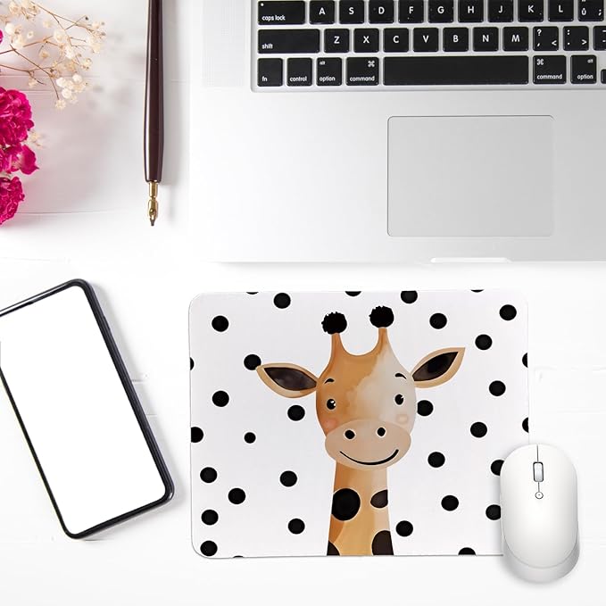 Rusenbao Cute Giraffe Mouse Pad, Cute Small Mouse Pads for Desk, Giraffe Gifts for Women, Gaming Mousepad for Wireless Mouse, Non-Slip Base, Computer, Office, Laptop, 9.5x7.9 Inch