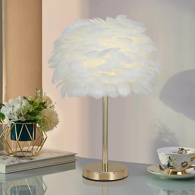 ZYLEIESENBAO Chic White Feather Lamp Creative Feather Bedside Lamp Cute Furry Nightstand Light Gold Stand Fluffy Table Lamp Atmosphere for Girl Bedroom Living Room Entry Hotel Wedding Gift