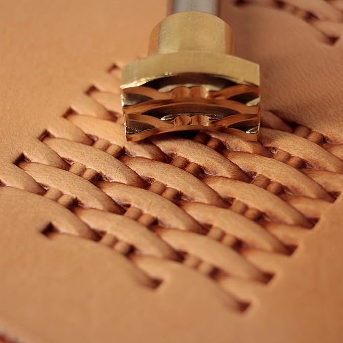 DandS ltd Leather Stamp Tool, Basket Weave, Professional Steel Craft Tool for Leatherworking, Embossing, Carving & Stamping Leather Projects, Belts Wallets & DIY Projects Compatible with Mallet #355B