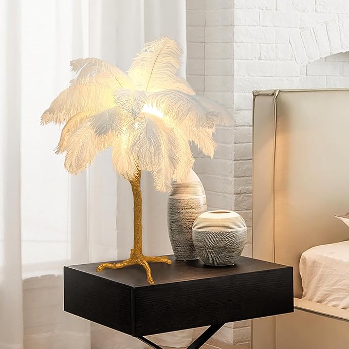 Chic White Feather Lamp Ostrich Feather Table Lamp Europe Bedside Fuzzy Lamp for Girl Romantic Wedding Gift Fluffy Desk Light G4*3 Bulb for Living Room Bedroom Entrytable Office Christmas