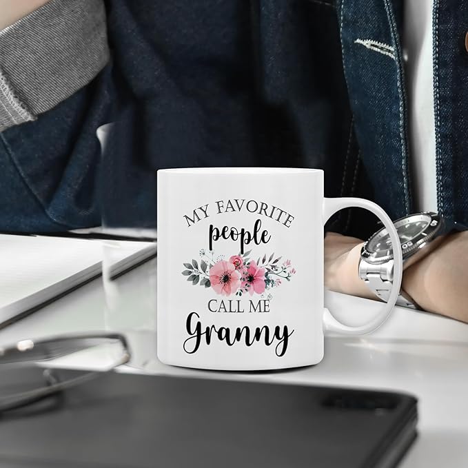QASHWEY Granny Coffee Mug, Granny Gifts from Grandkids, GrannyGrandma Coffee Mugs, Mothers Day Mug Tea Cup Gifts for GrannyGrandma, My Favorite People Call Me GrannyCoffee Cups Ceramic 11oz