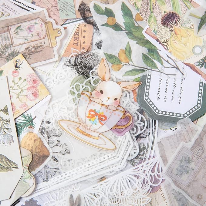 Alideco 260pcs Vintage Scrapbook Supplies Pack for Art Journaling Bullet Junk Journal Planners DIY Paper Stickers Craft Kits Notebook Collage Album Aesthetic Cottagecore Picture Frames (Animals)