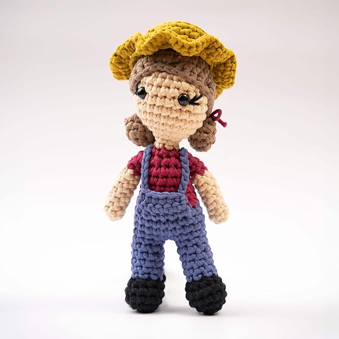 Amigurumi Crochet Kit for Beginners Adults and Kids, Learn to Crochet Kits for Adults Beginner with Easy Yarn, Stuffed Crochet Animal Kit with Step-by-Step Video Tutorials – Dottie the Farmer