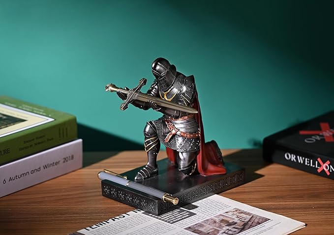 King's Guard Leader Cloak Warrior Knight Pen Holder Mobile Phone Stand, Ornament Knight Statue, Pen Stand Paperweight for Office and Home (Iron)