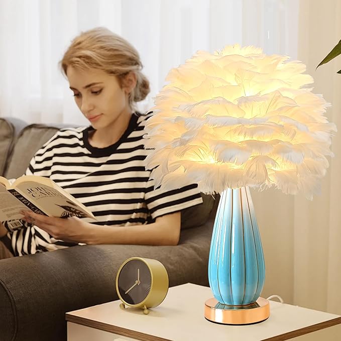 Chic White Feather Lamp Creative Feather Bedside Lamp Princess Nightstand Table Lamp Deco Nordic Desk Light for Cute Girl Bedroom Wedding Christmas Gift Living Room Entry Ceramic Body