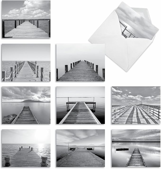 The Best Card Company - 10 Blank Note Cards with Envelopes (4 x 5.12 Inch) - Black & White Photos, Bulk Boxed Set - Slip Notes M6453OCB