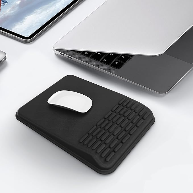 MEKASS Mouse Pad with Wrist Rest, Ergonomic Slope Mousepad for Carpal Tunnel Pain Relief, Memory Foam Desk Computer Wrist Support Mouse Pad with Non-Slip PU Base for Office Home (Beach)