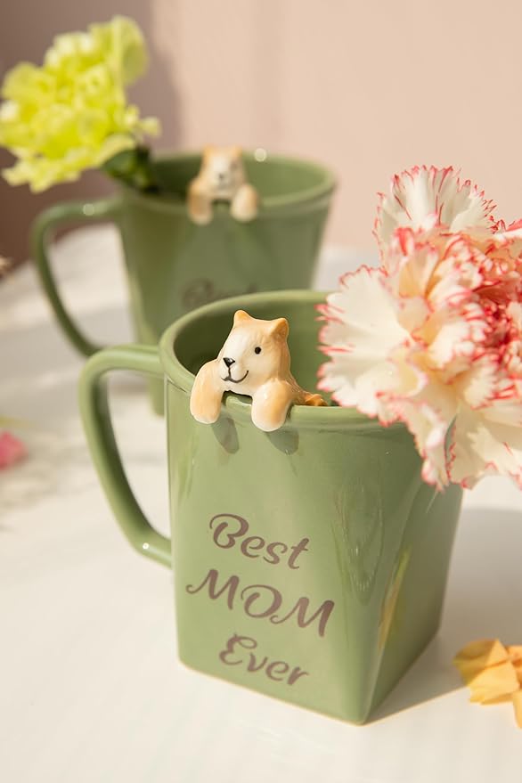 DIHOclub Best Mom Ever Ceramic Mug - Handcrafted Squirrel Sculpture Coffee Cup, Unique Mother's Day Gift for Coffee Lovers(12oz)
