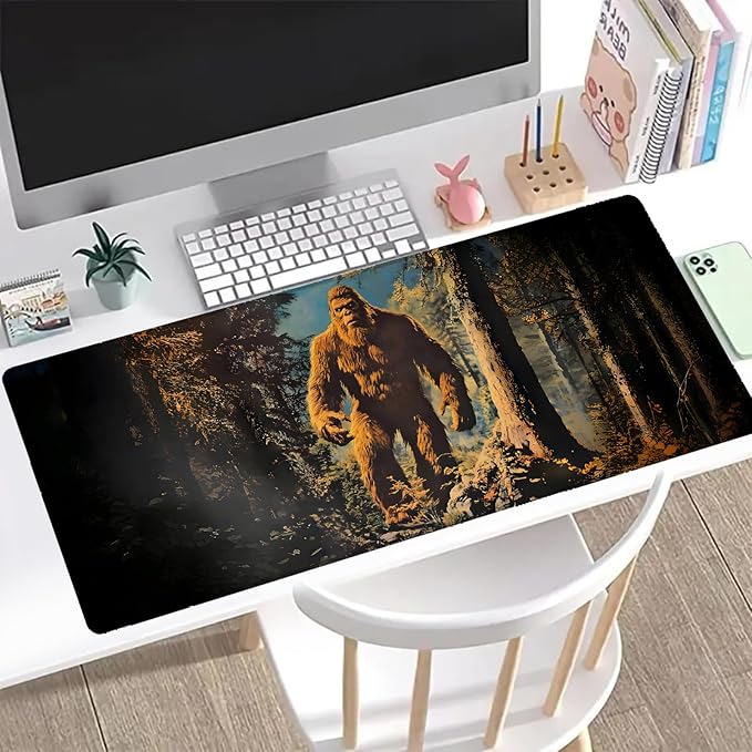 Wildlife Gaming Mouse Pad, Office Desk Mat, Anti-Slip Rubber Base Cool Aesthetic Mouse Pads for Computer Laptop Keyboard School Home Desktop Gamer Home Accessories Decor 31.5" x 11.8"