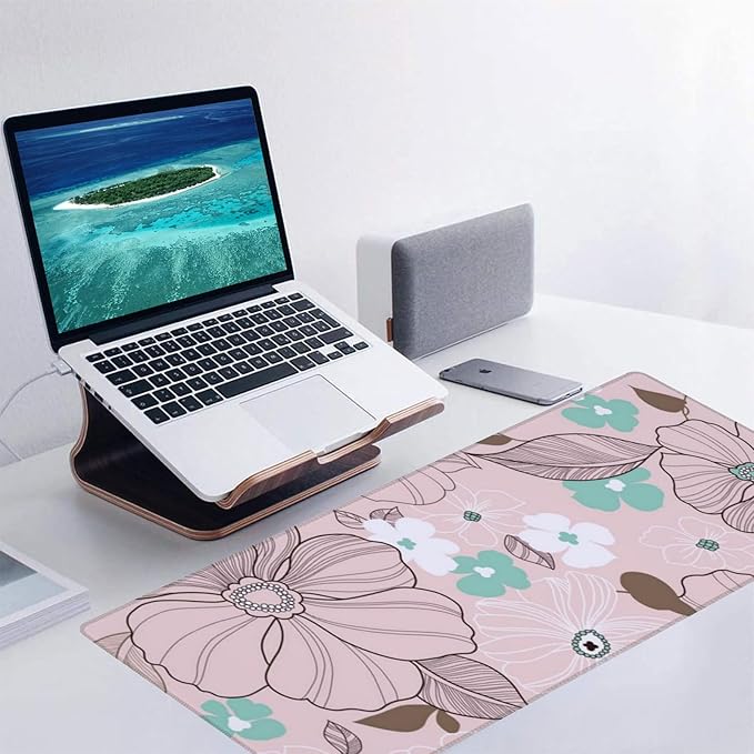 Winter Fox Gaming Mouse Pad, Office Desk Mat, Anti-Slip Rubber Base Cool Aesthetic Mouse Pads for Computer Laptop Keyboard School Home Desktop Gamer Home Accessories Decor 31.5" x 11.8"