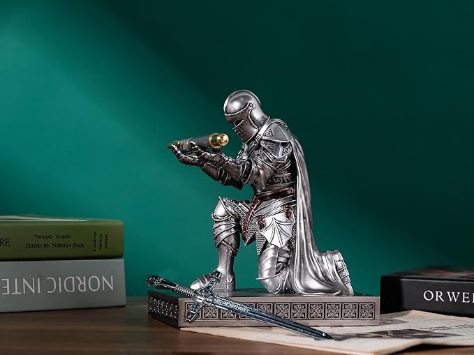King's Guard Leader Cloak Warrior Knight Pen Holder Mobile Phone Stand, Ornament Knight Statue, Pen Stand Paperweight for Office and Home (Silver)
