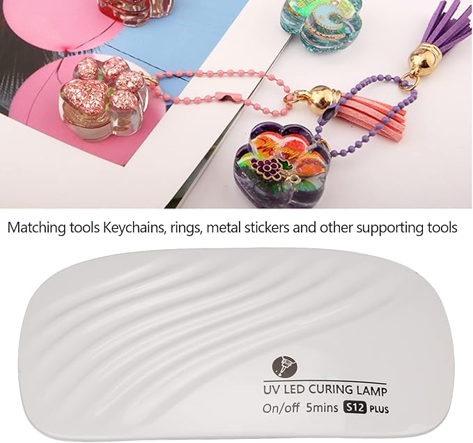 DIY Cat Claw Silicone Starter Kit Crystal Resin Craft Set for Beginners with Curing Light USB Cable Drip Adhesive and Decorative Accessories for Home School DIY Activities