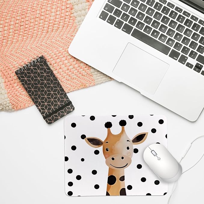 Rusenbao Cute Giraffe Mouse Pad, Cute Small Mouse Pads for Desk, Giraffe Gifts for Women, Gaming Mousepad for Wireless Mouse, Non-Slip Base, Computer, Office, Laptop, 9.5x7.9 Inch