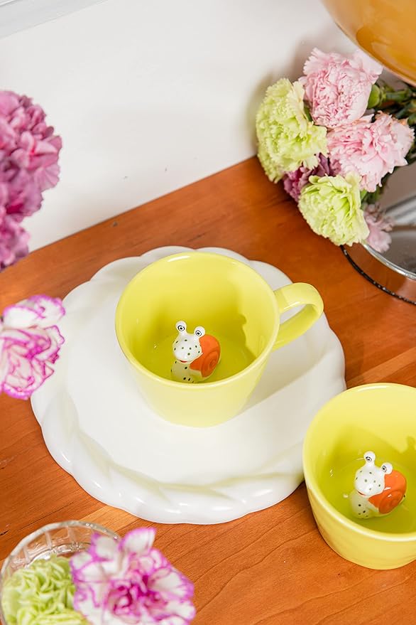 DIHOclub Ceramic Snail Cup Hidden 3D Animal Inside Mug，Garden series Handmade Figurine Snail Mugs (Apple green)