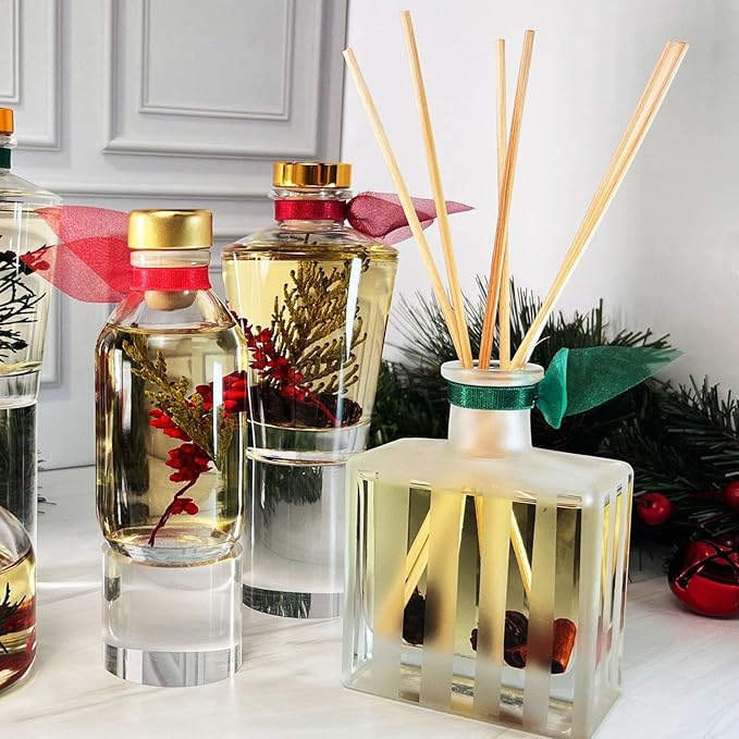 LOVSPA Reed Diffuser Set, Holiday Red Currant & Woods Scented Oil Diffuser with Sticks, Home Fragrance Accessories for Bathroom Shelf Decor, Aroma Diffusers for Home or Office Desk, USA Made