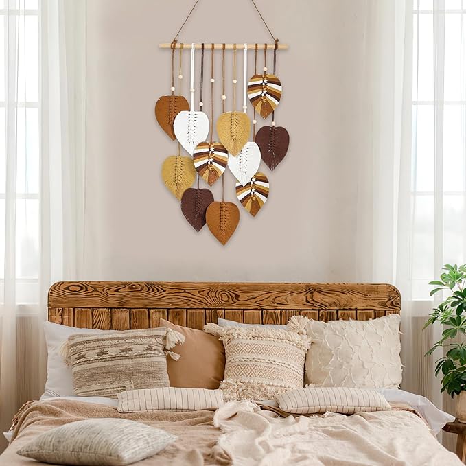 REIKOMO Macrame Wall Hanging Tapestry, Boho Wall Decor with Leaf and Feather Design, Handmade Boho Wall Art for Bedroom, Living Room, Dorm